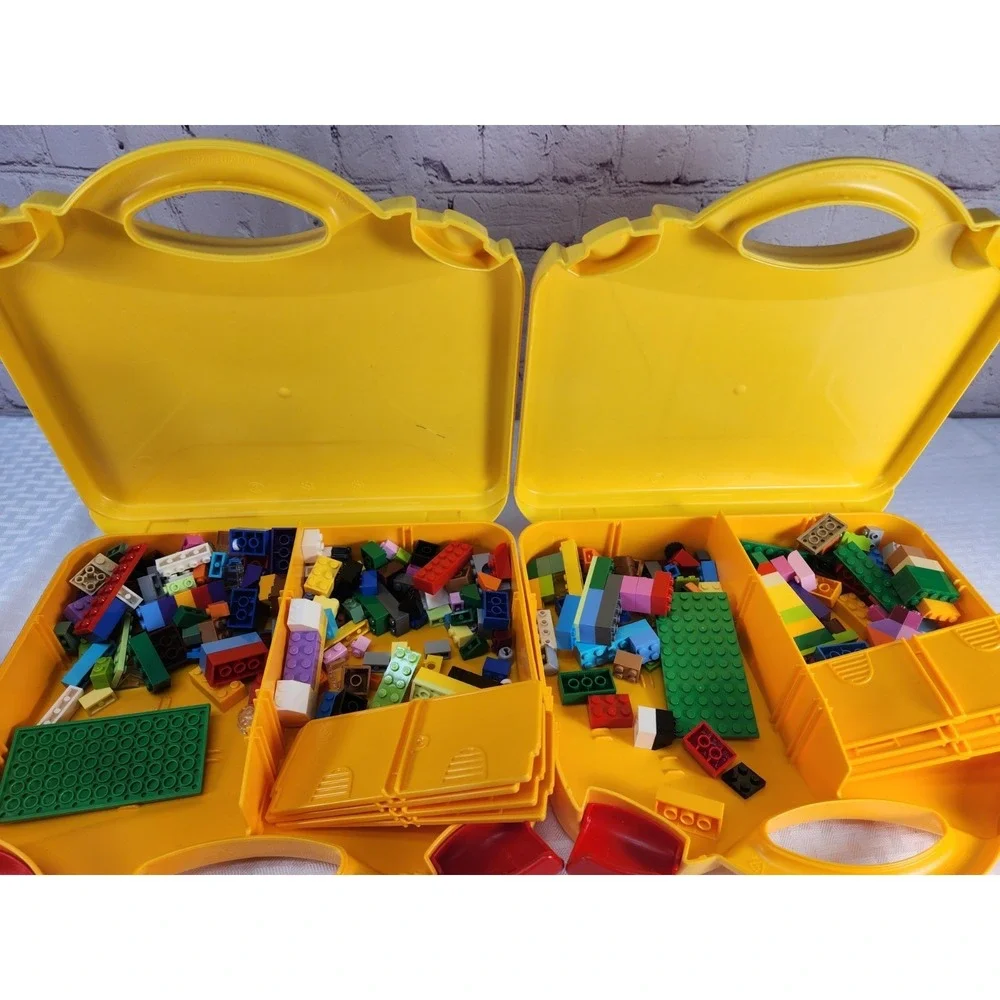 Two LEGO Storage Carry Case + 302 Lego Blocks + Thomas LEGO+ Dividers + New Cube